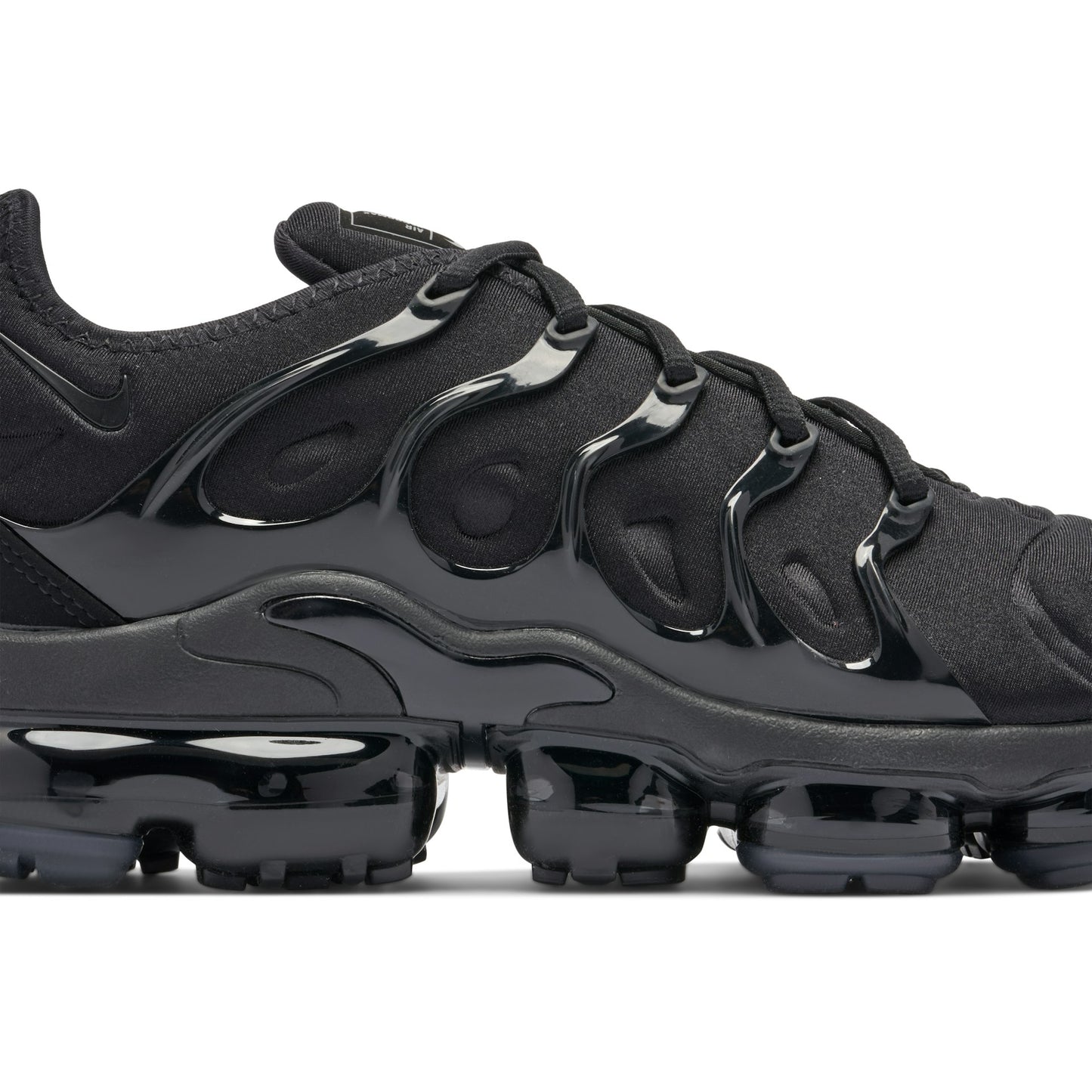 Nike VaporMax Plus “TripleBlack”